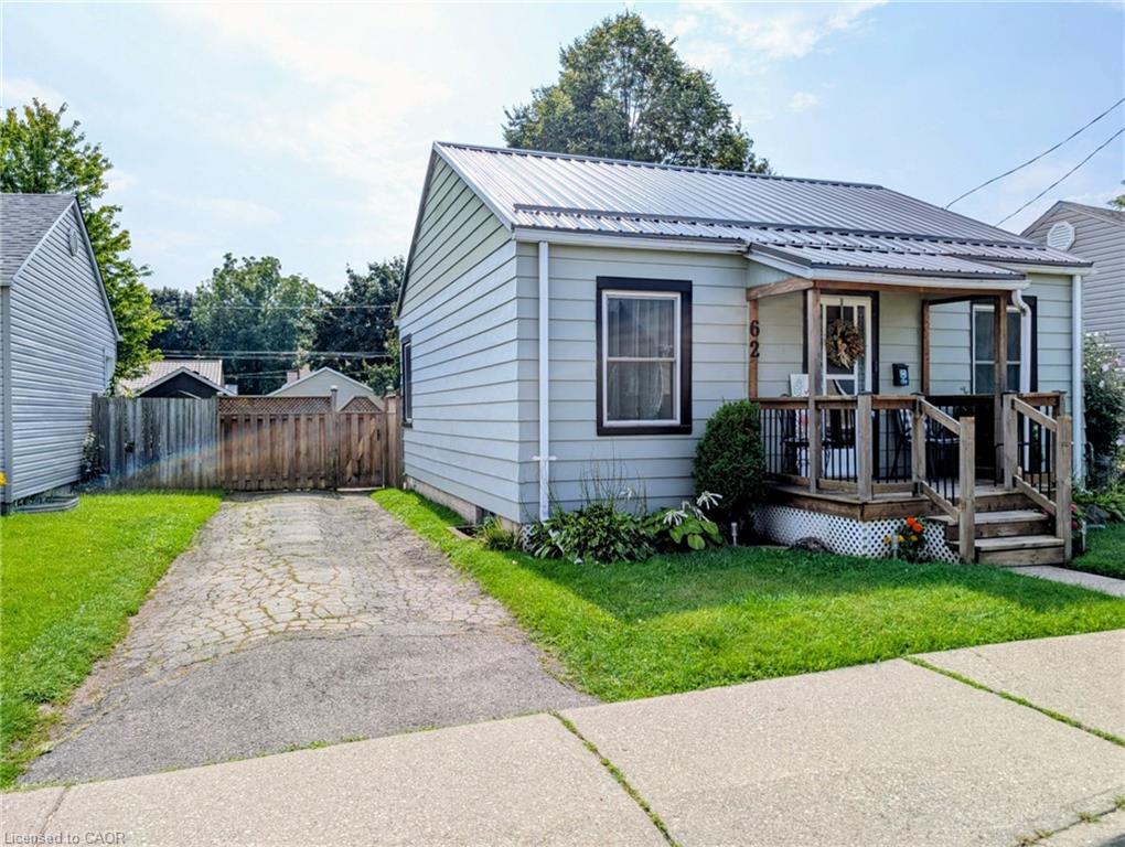 62 Ninth Avenue Property Photo 2