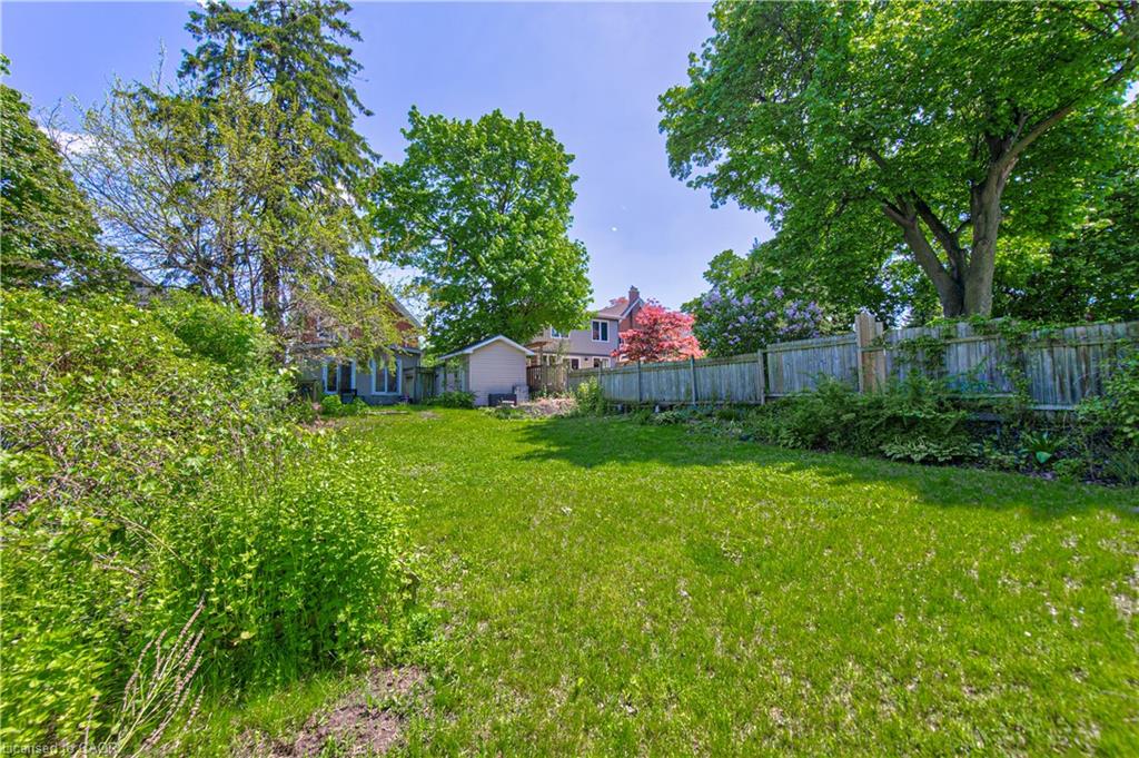 22 Herlan Avenue Property Photo 36