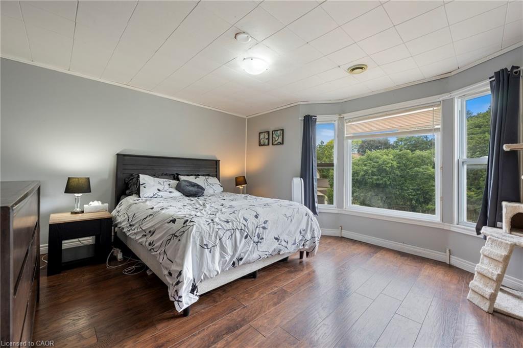 17 Bertha Street Property Photo 15