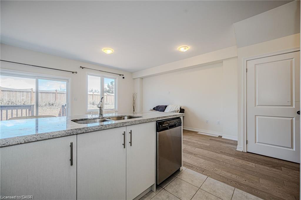 91 Pinot Crescent Property Photo 22