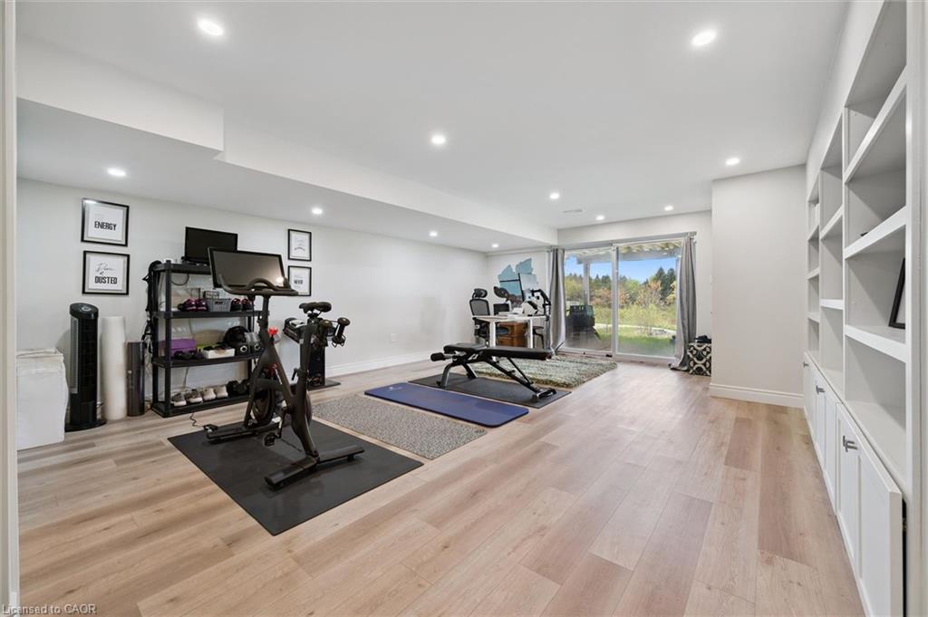 873 Robert Ferrie Drive Property Photo 31