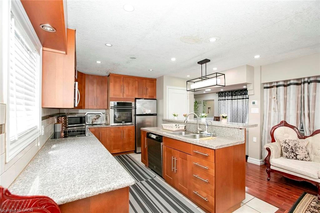 107 Glencliffe Court Property Photo 10