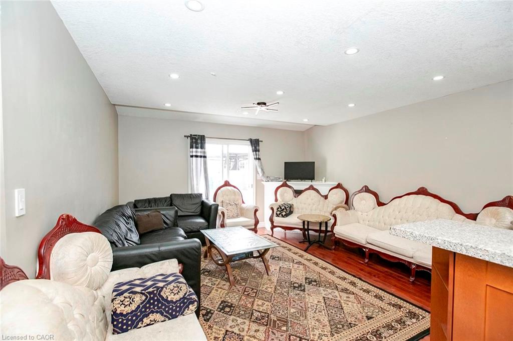 107 Glencliffe Court Property Photo 13