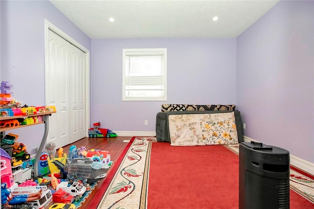 107 Glencliffe Court Property Photo 25