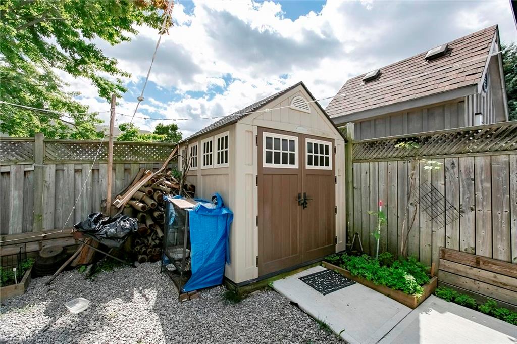 107 Glencliffe Court Property Photo 48