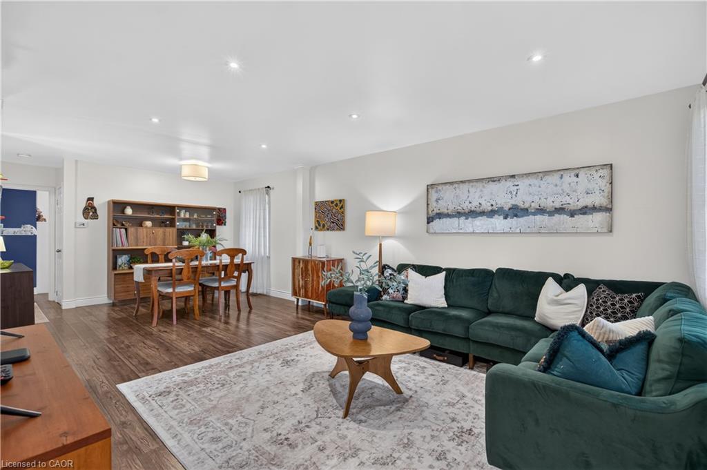 24 Castlefield Drive Property Photo 3