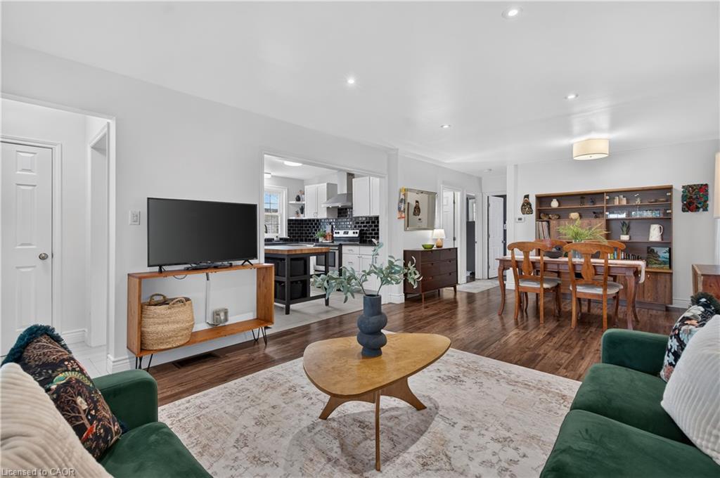 24 Castlefield Drive Property Photo 4