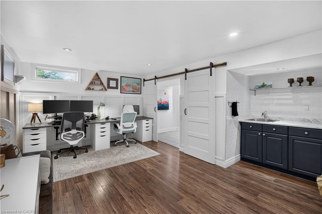 24 Castlefield Drive Property Photo 21