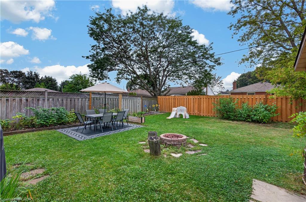 24 Castlefield Drive Property Photo 28