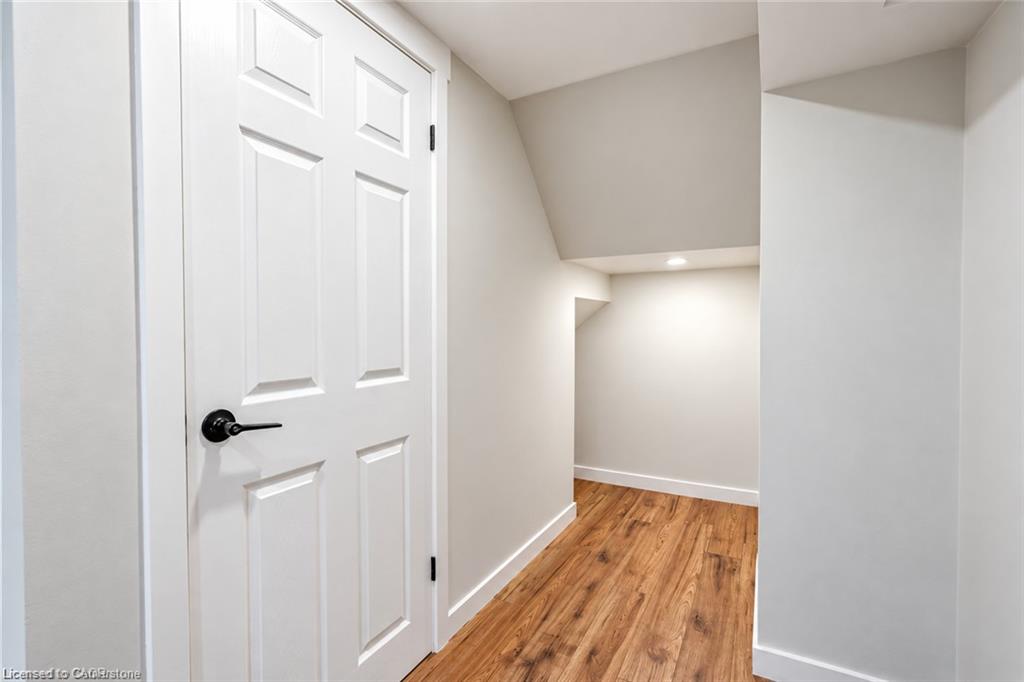 204 Glow Avenue Property Photo 5