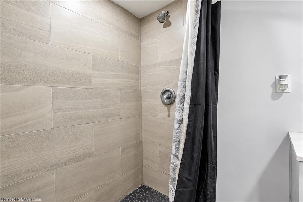 204 Glow Avenue Property Photo 13