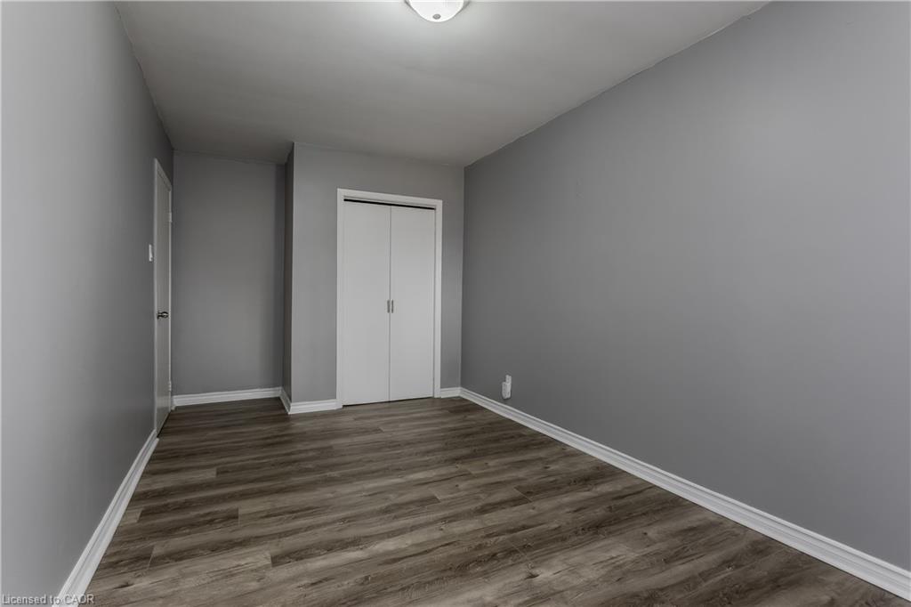 307 Dunsmure Road Property Photo 22