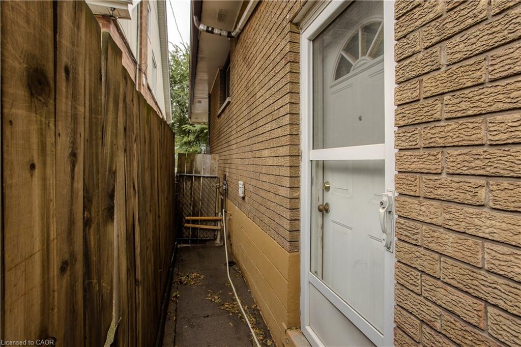 307 Dunsmure Road Property Photo 27