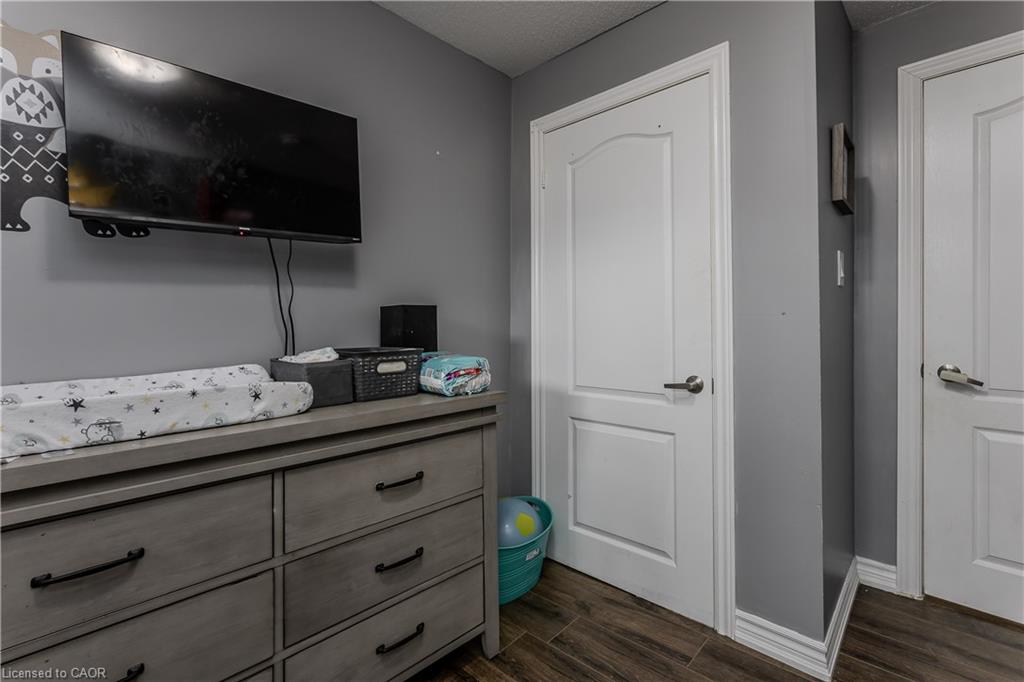 307 Dunsmure Road Property Photo 40