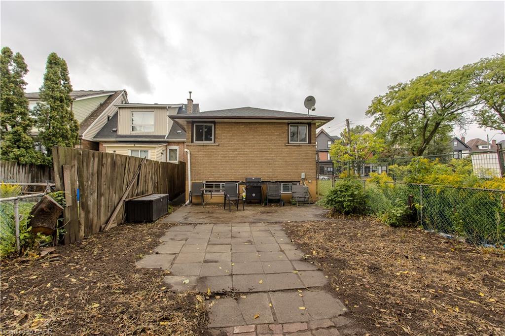 307 Dunsmure Road Property Photo 46