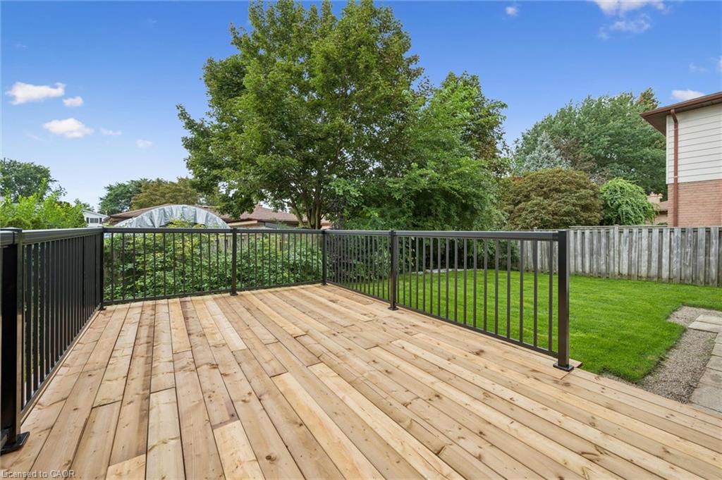 109 Deerberry Place Property Photo 34