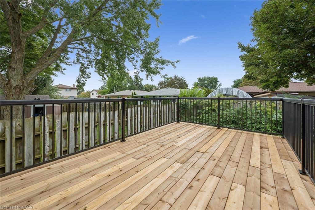 109 Deerberry Place Property Photo 35