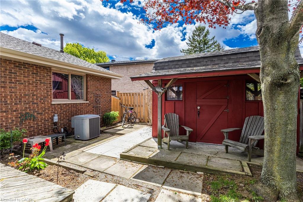 118 Napoli Drive Property Photo 44