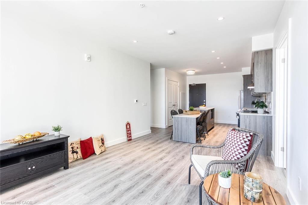 1009-15 Glebe Street Property Photo 20