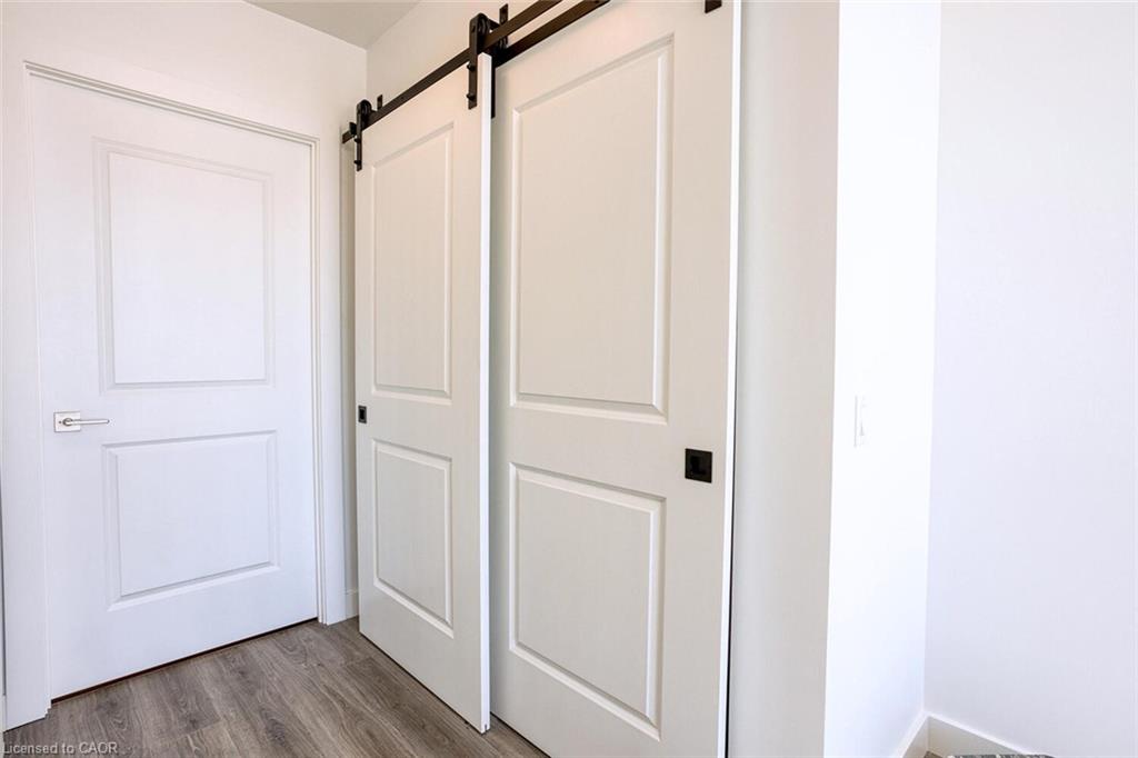 1009-15 Glebe Street Property Photo 29