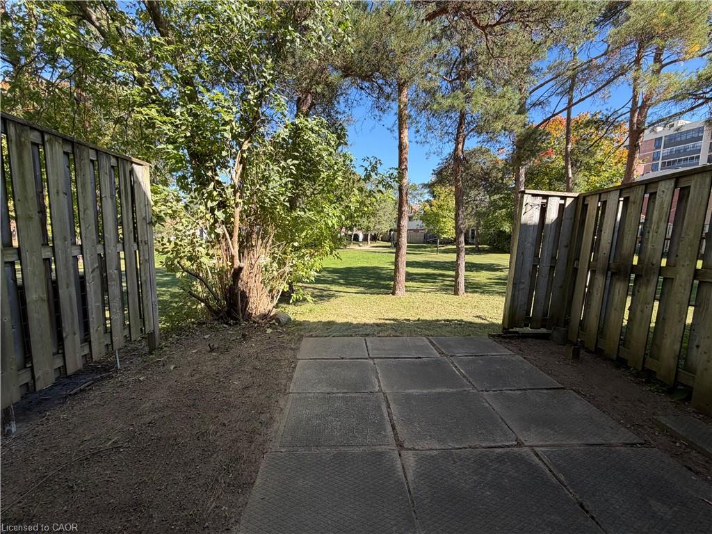 276 Westcourt Place Property Photo 16