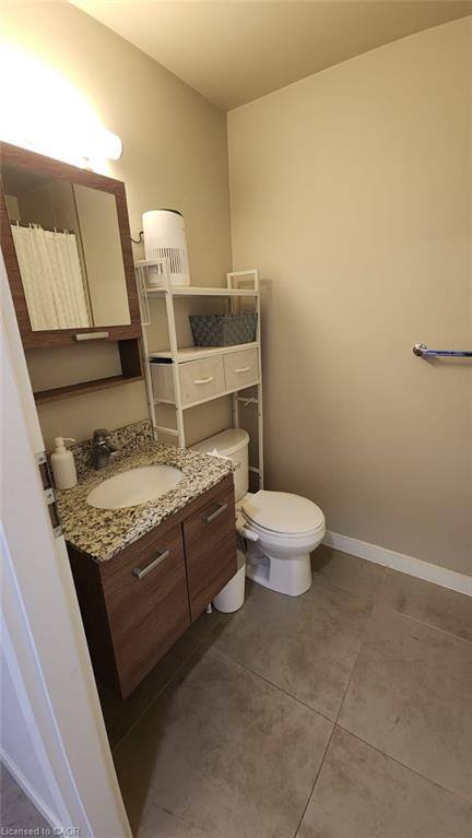 418-280 Lester Street Property Photo 8