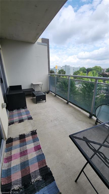 418-280 Lester Street Property Photo 9