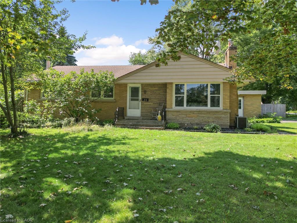 20 Alan Crescent Property Photo 1