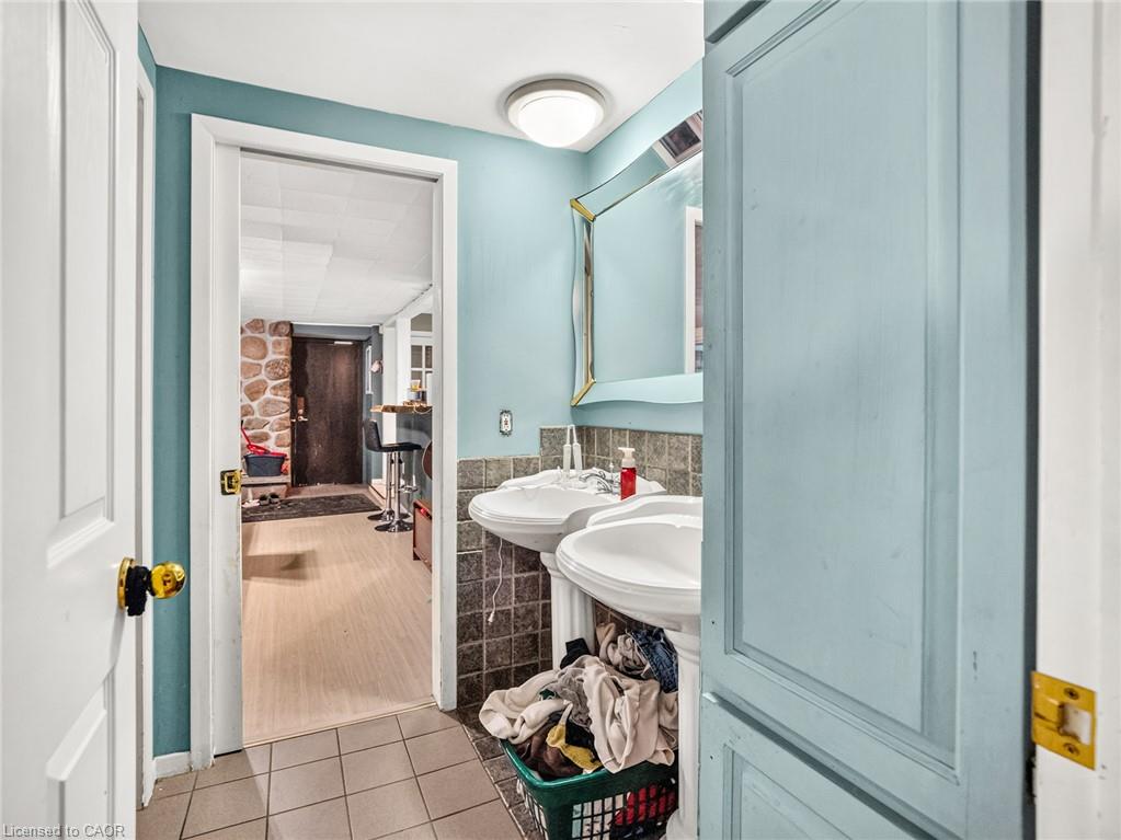 20 Alan Crescent Property Photo 12