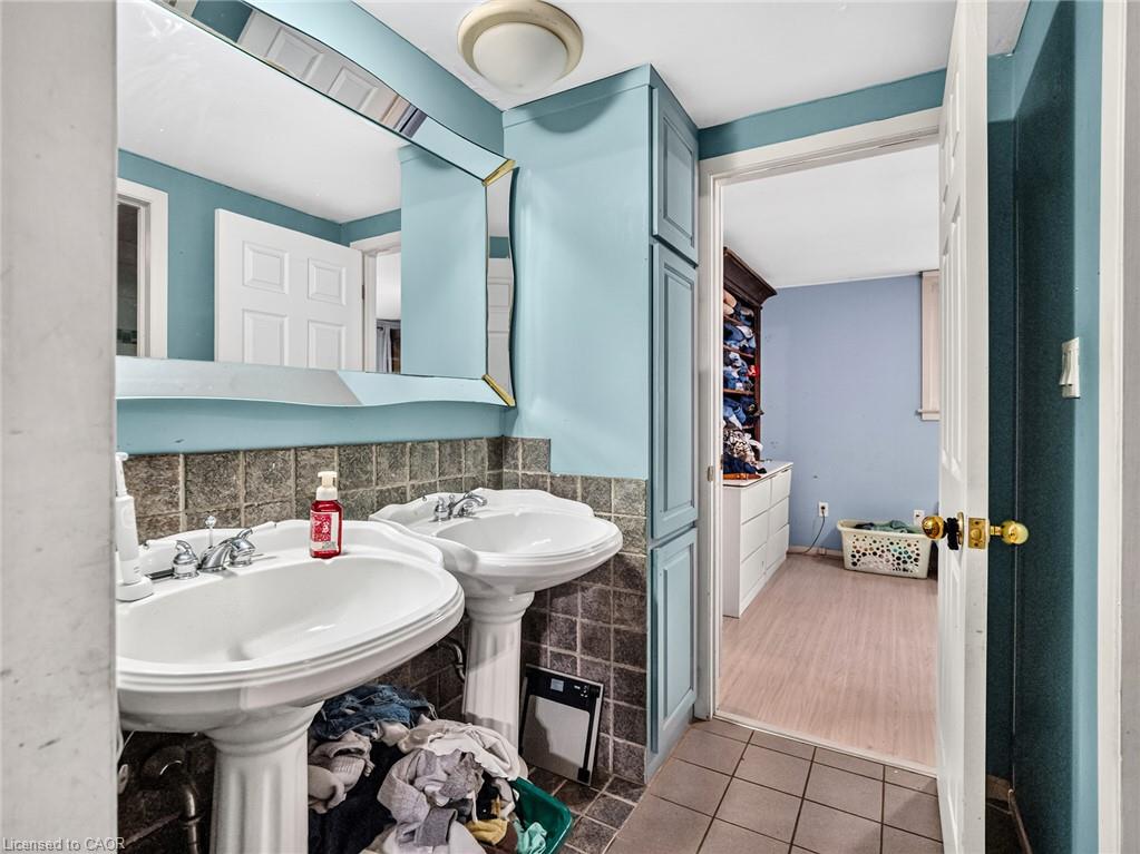 20 Alan Crescent Property Photo 23