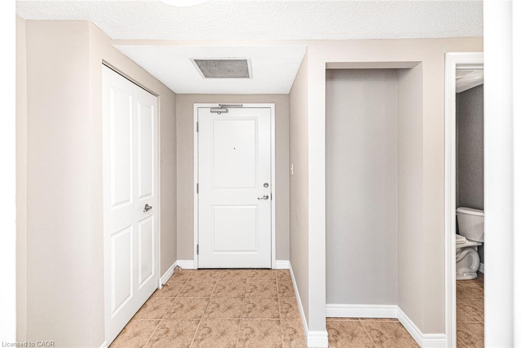 105-56 Kerman Avenue Property Photo 8