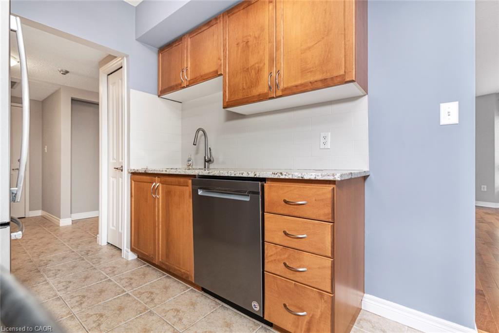105-56 Kerman Avenue Property Photo 21