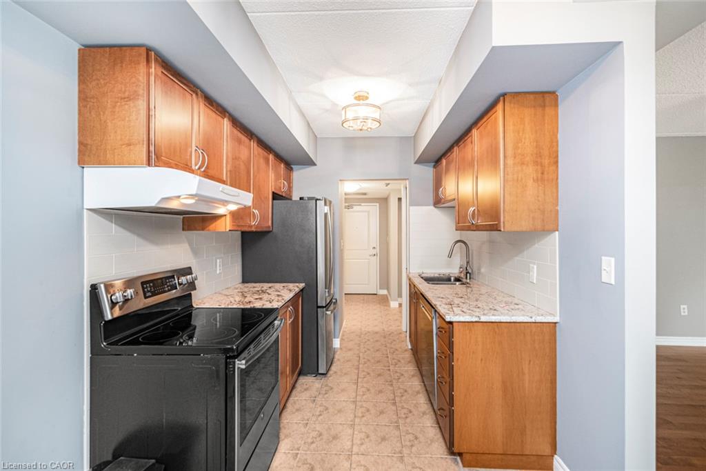 105-56 Kerman Avenue Property Photo 22