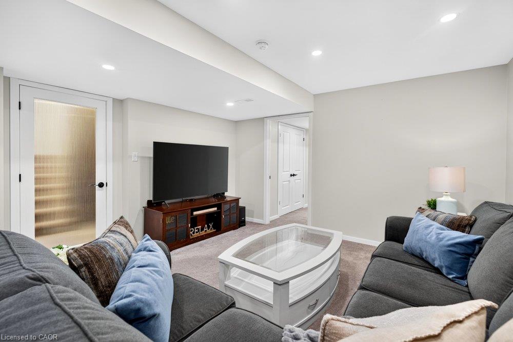 59 Forestview Court Property Photo 22