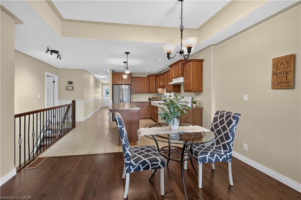 10 Emily Street Property Photo 19