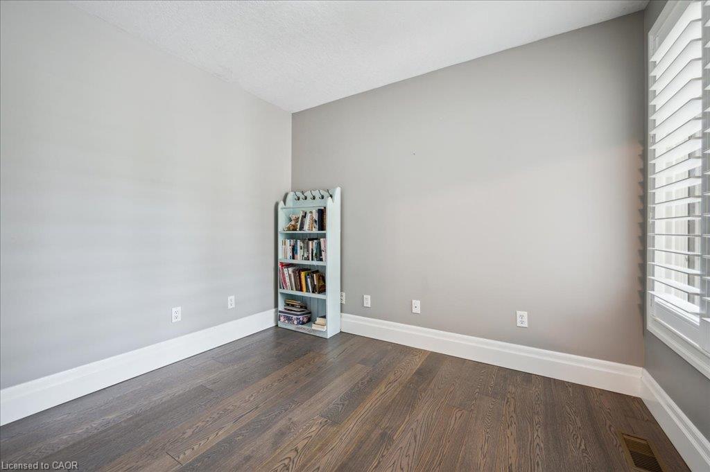 537 Havendale Place Property Photo 17
