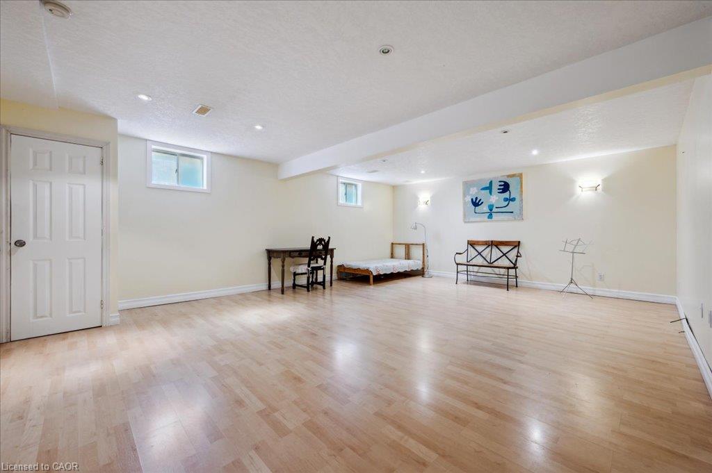 537 Havendale Place Property Photo 32