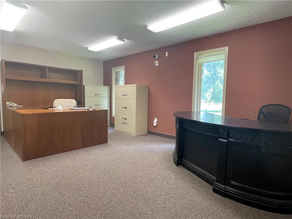 6453 Hamlyn Street Property Photo 6