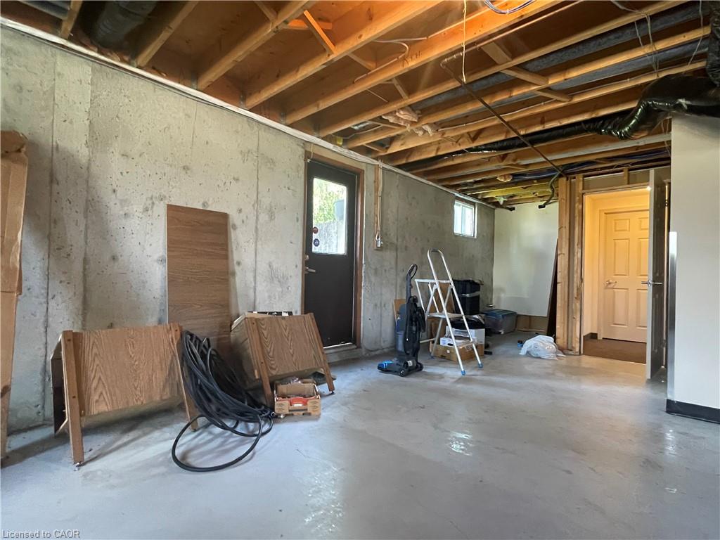 6453 Hamlyn Street Property Photo 18