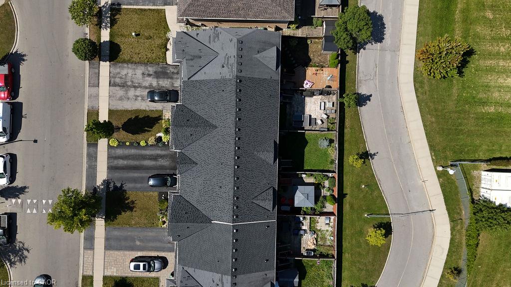 336 Pinehill Drive Property Photo 2