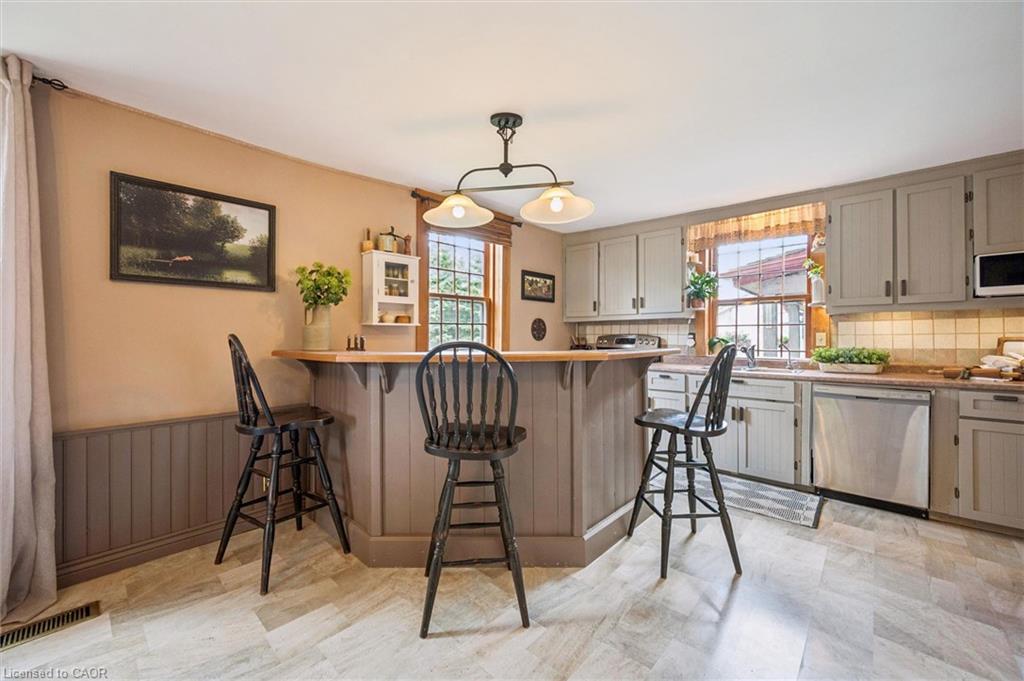 630 Robert Ferrie Drive Property Photo 10