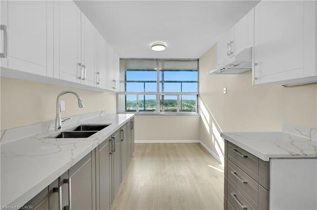 1612-25 Kensington Road Property Photo 10