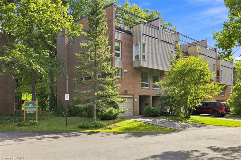 13-1250 Marlborough Court Property Photo 2