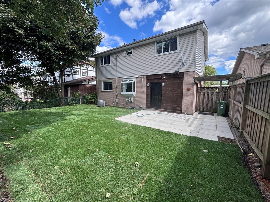 1004 Garth Street Property Photo 17