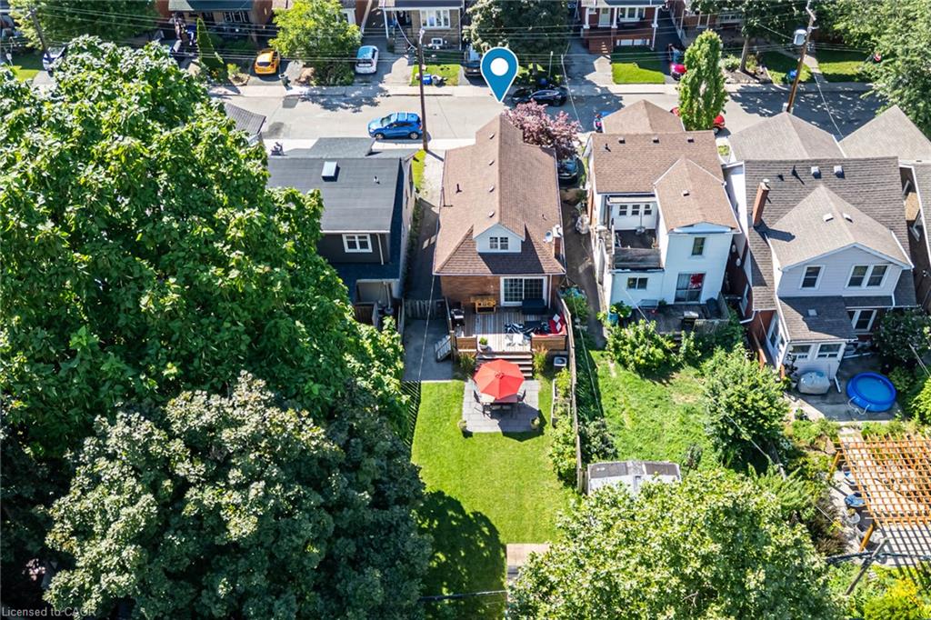 175 Rosslyn Avenue S Property Photo 2