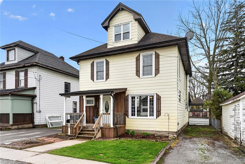122 South Cayuga Street W Property Photo 1