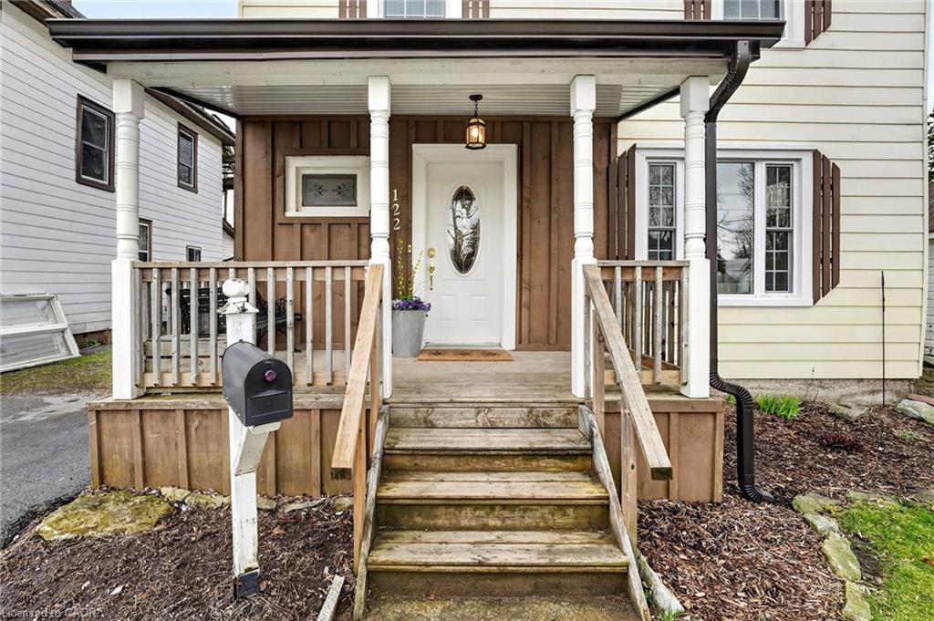 122 South Cayuga Street W Property Photo 6