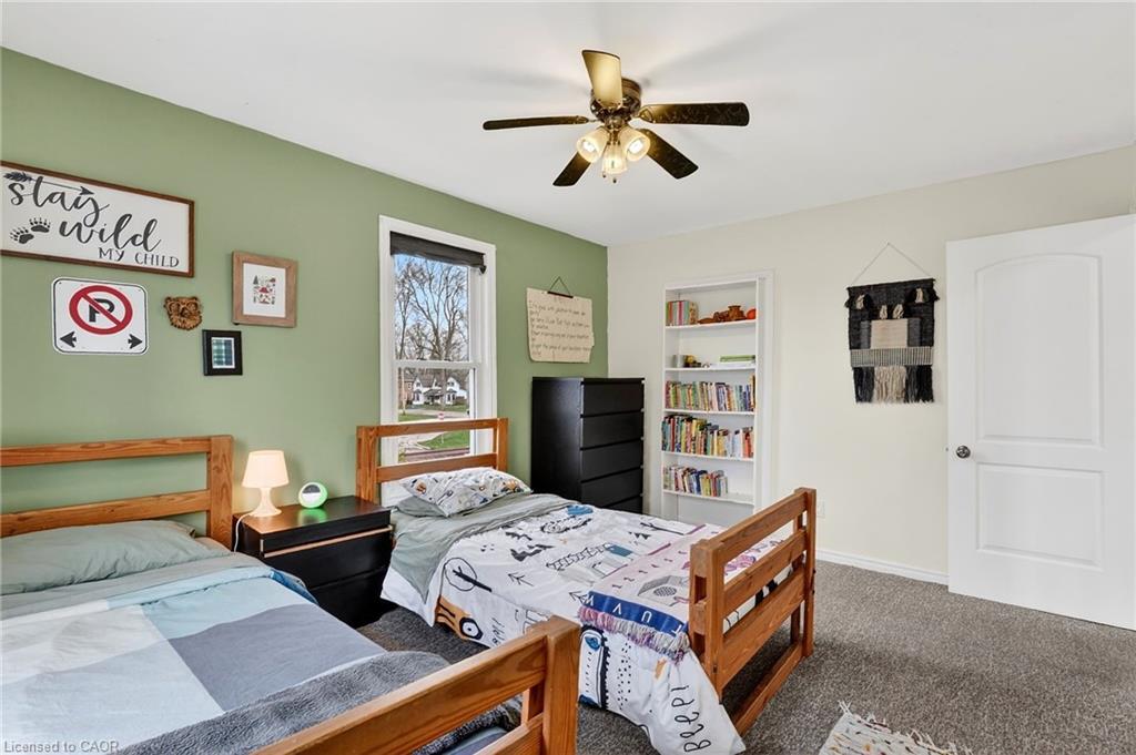 122 South Cayuga Street W Property Photo 28