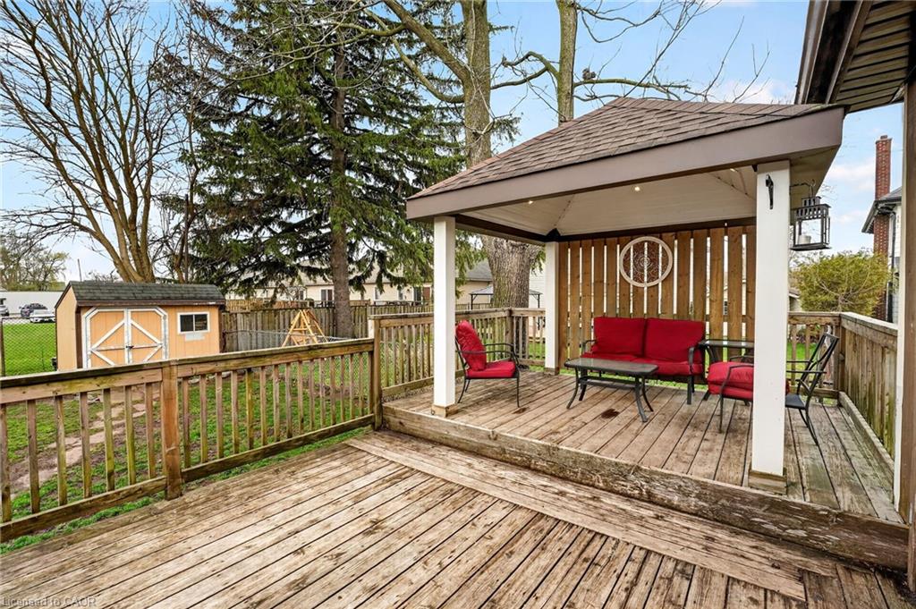 122 South Cayuga Street W Property Photo 43
