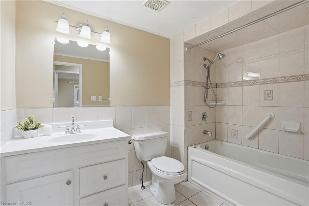 94 Wendover Drive Property Photo 28